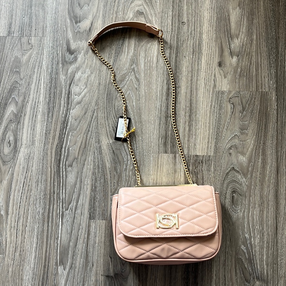Bebe crossbody chain pink / nude / peach quilted purse